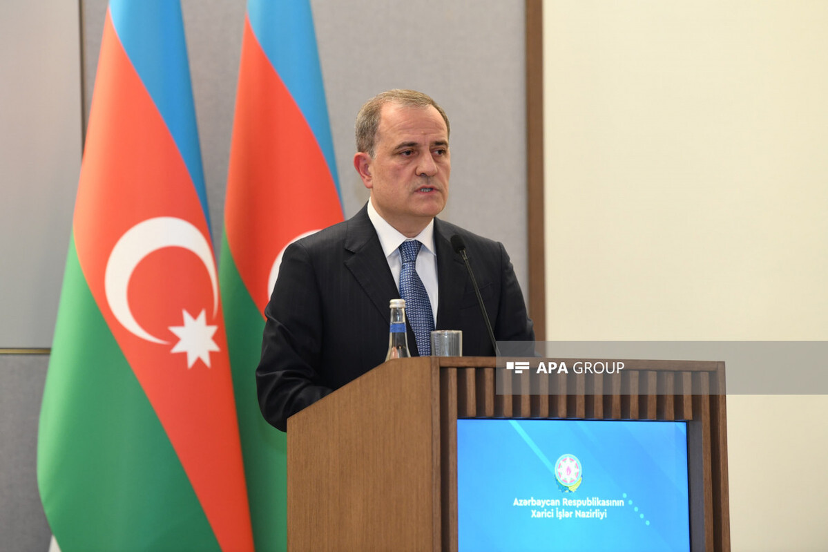 Jeyhun Bayramov Ukraynalı Mevkidauş'a bilgi verdi ve Ukrayna'nın normalleşmesinin normalleşmesi