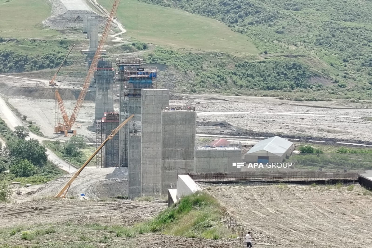 Muganli-isyayilli-Gabala Yolu üzerinde yapılan çalışmalarda düzenlenen medya turu-fotoğraf