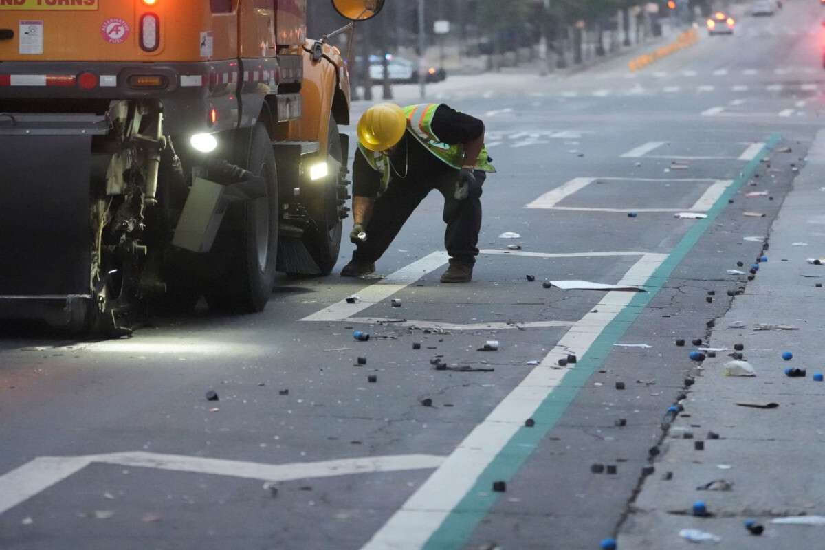 Protestonun protestolarından sonra Los Angeles'taki durum kazandı