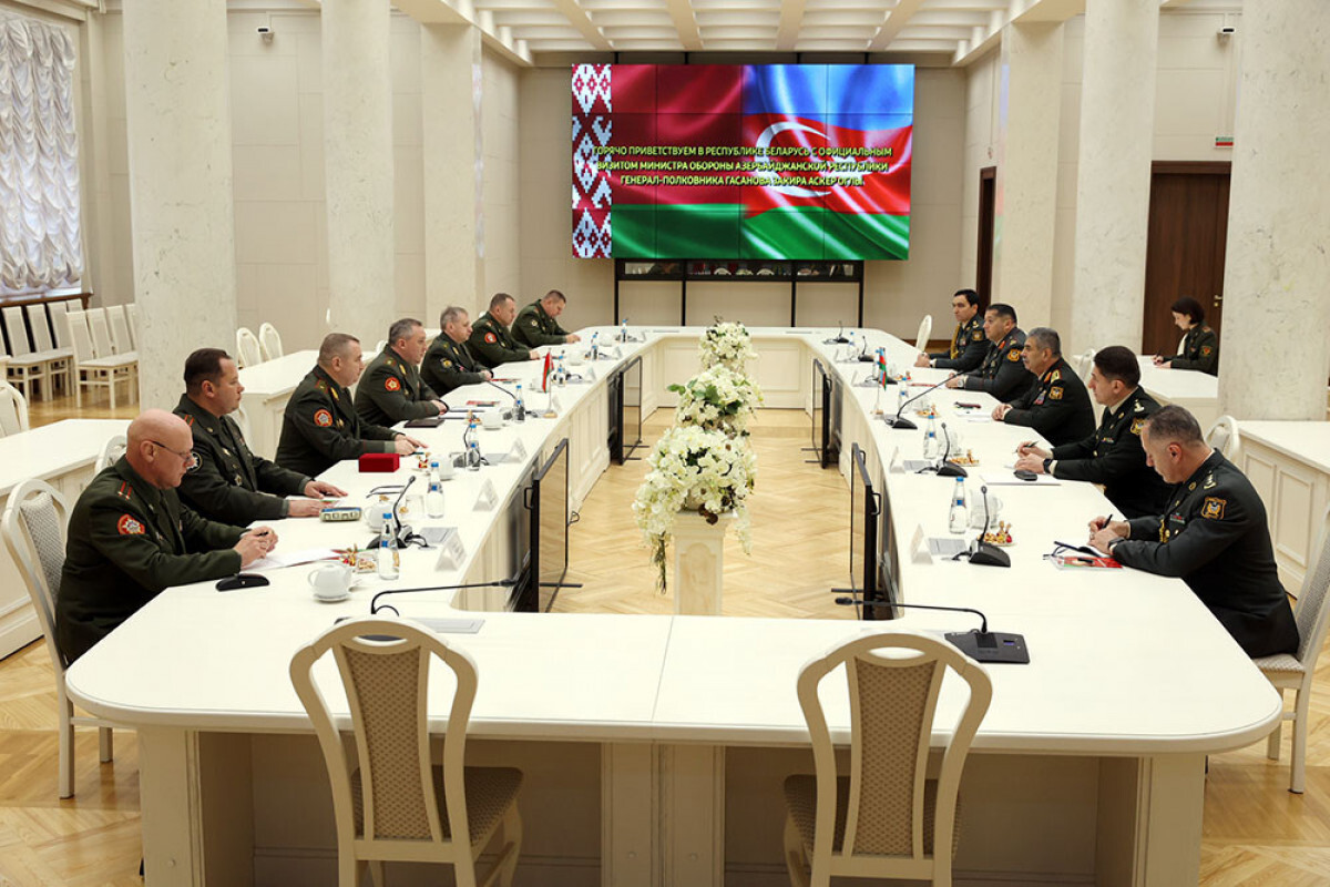 Minsk, Azerbaycan ve Belarus Savunma Bakanları toplantısında
