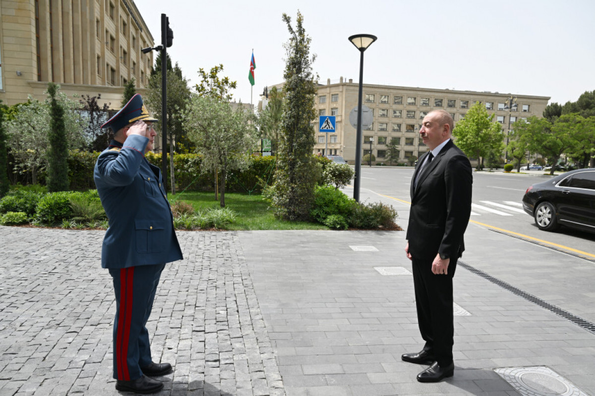 Başkan Ilham Aliyev, Devlet Gümrük Komitesi'nin yeni bir idari binasının açılmasına katıldı