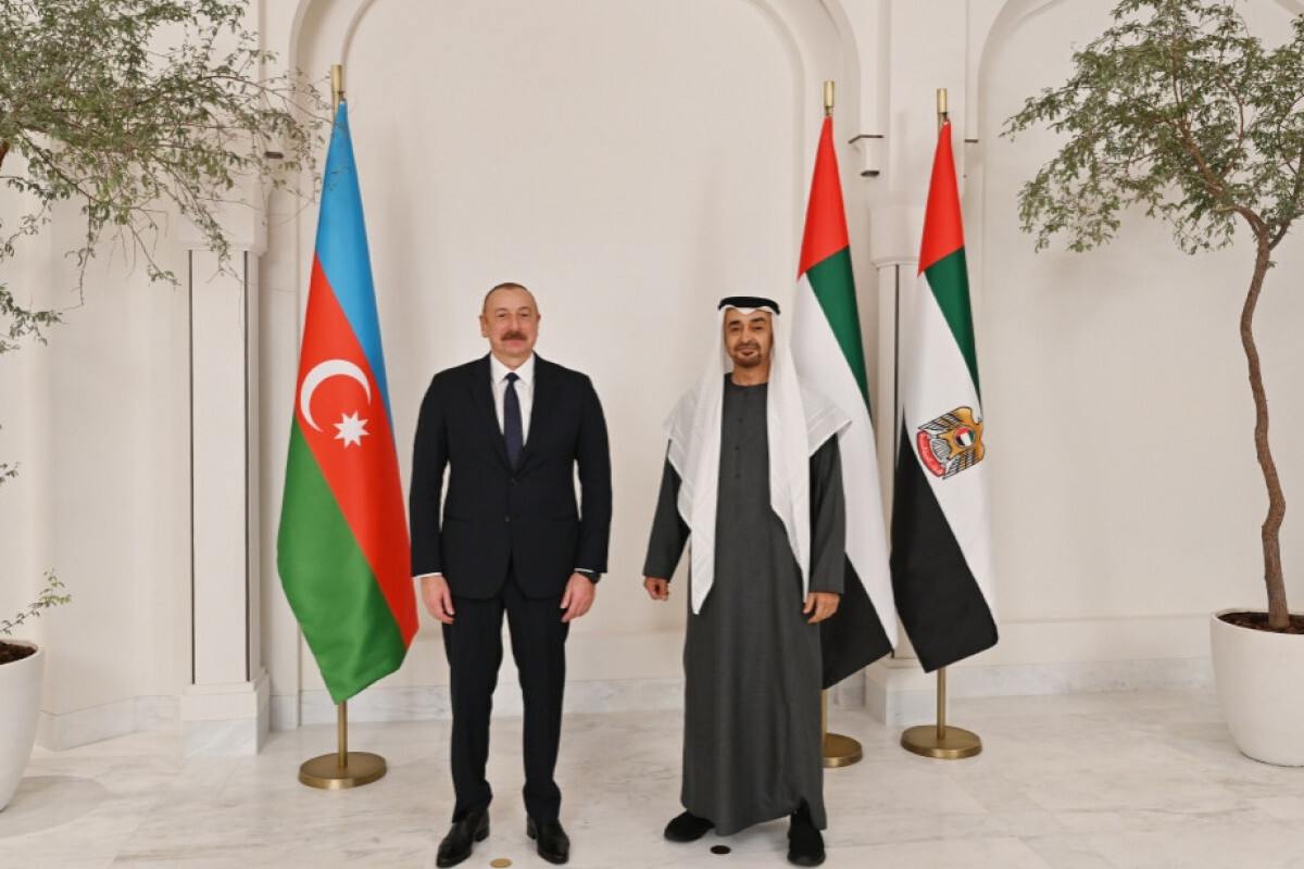Azerbaycan Cumhuriyeti Başkanı Ilham Aliyev ve Birleşik Arap Emirlikleri Başkanı Şeyh Muhammed bin Zayed Al Nahyan