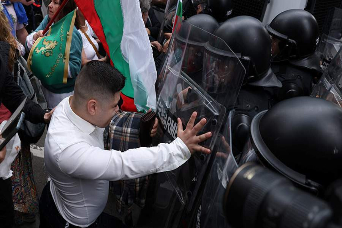 Bulgarlar Euro'nun uygulanmasına karşı kitlesel bir protesto düzenlediler