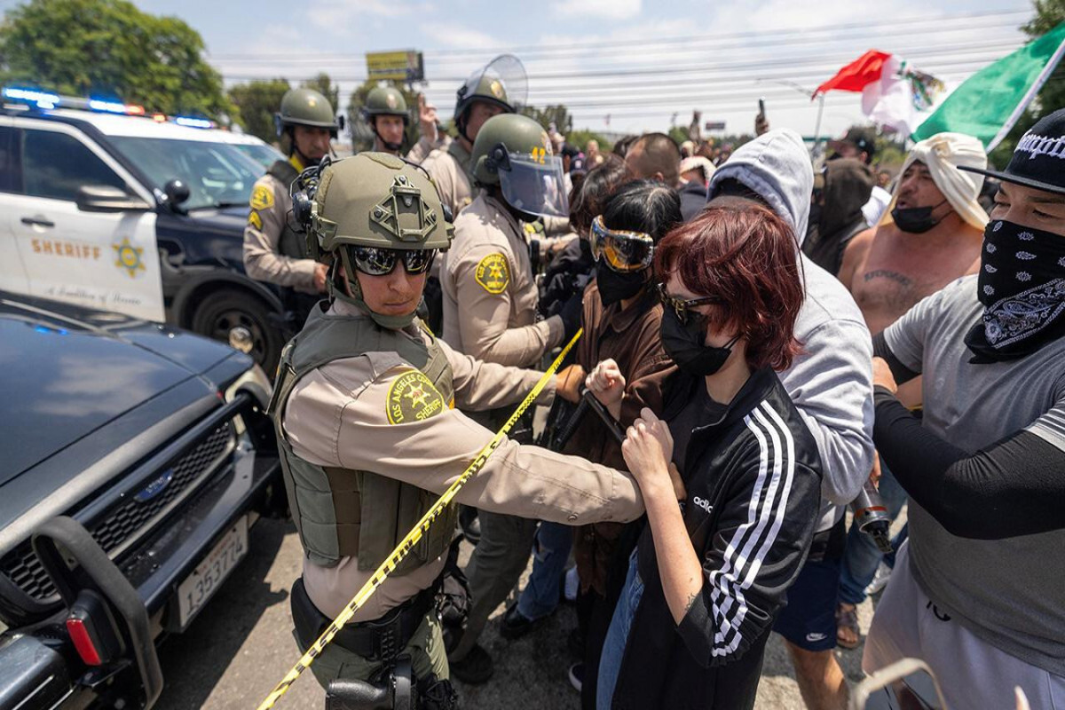 Beyaz Sarayı: Los Angeles'taki Protestocuların Şiddet Kuşatması