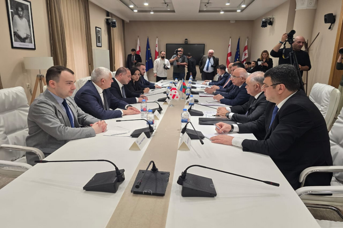 Azerbaycan-Gürcüler arası ilişkiler Tiflis'de tartışıldı