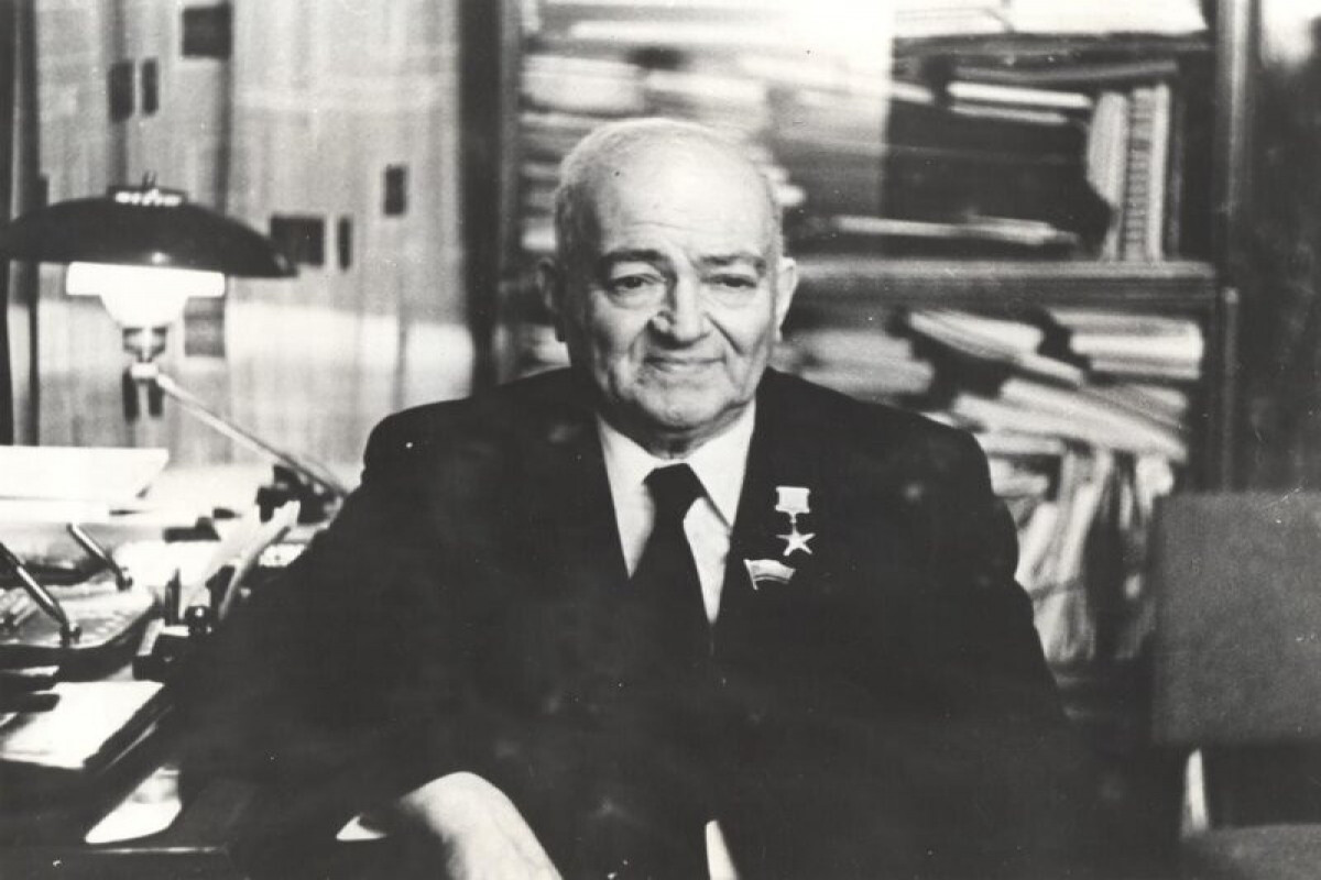 Mustafa Topchubashov