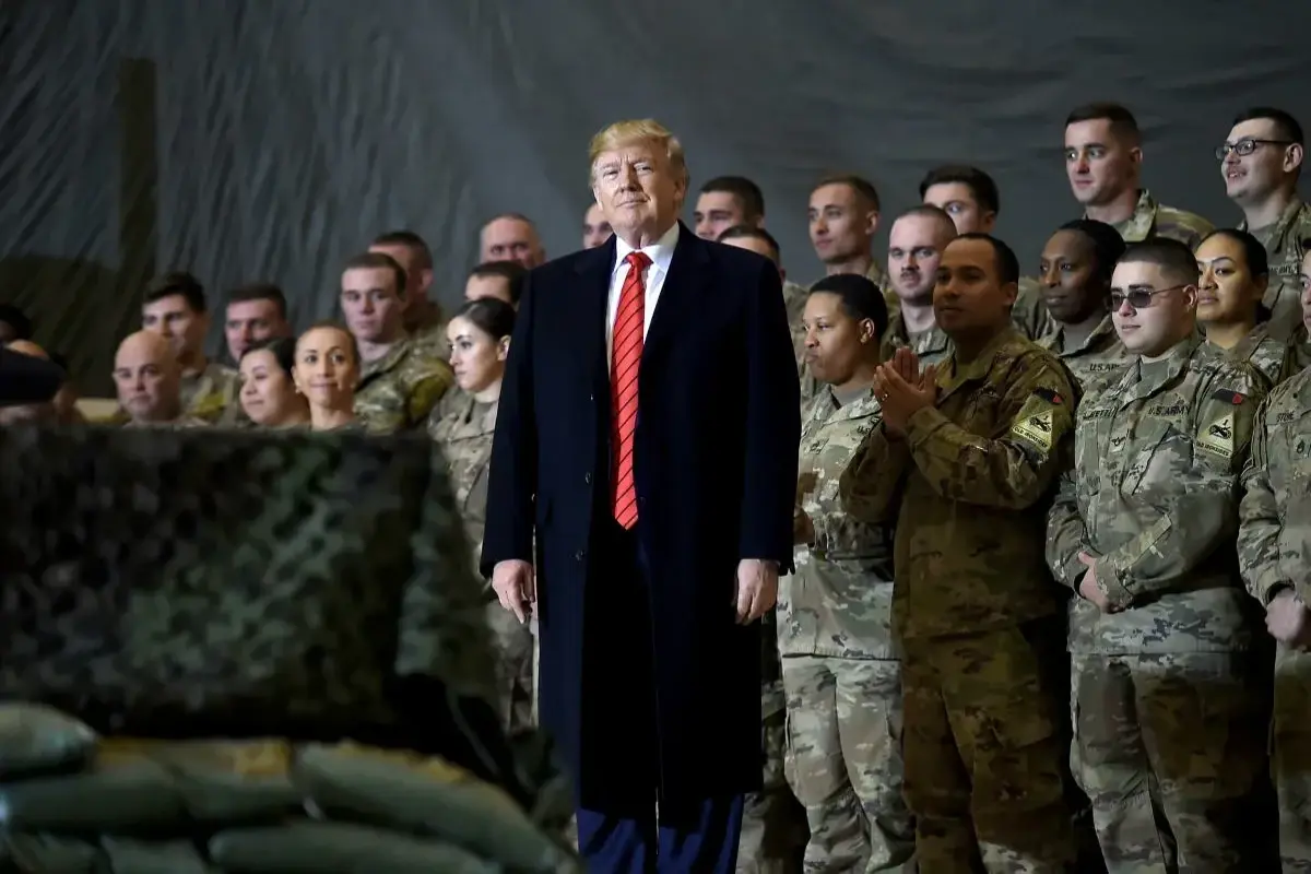 Trump, ABD Ordusu'nun Orta ve Afrikalı komutanlarının başkanlarını değiştiriyor