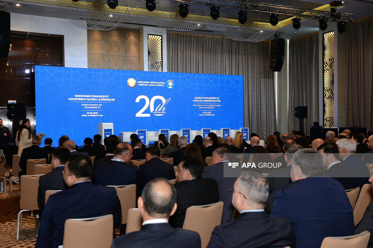 Yargı -yasal konseyinin 20. yıldönümüne adanmış uluslararası bir konferans yapıldı - fotoğraf