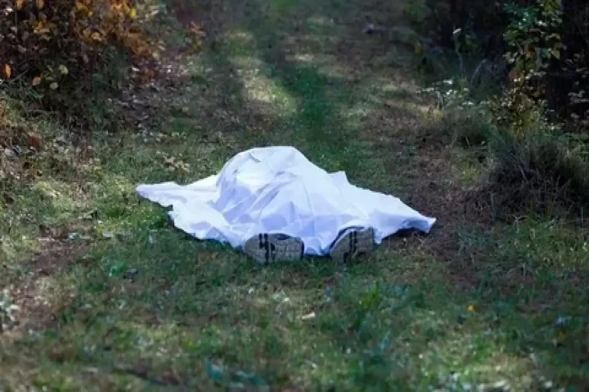 55 yaşında bir adamın cesedi Samukh'da bulundu