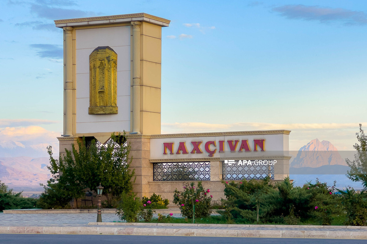 Moskova ve KARS sözleşmelerinin adı Nakhchivan Anayasası'ndan kaldırıldı