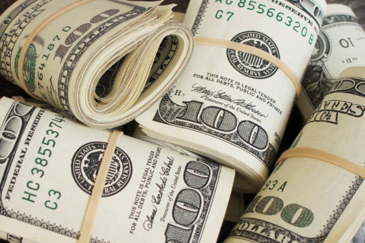 Azerbaycanın net finansal varlıkları 1,2 milyar dolar arttı