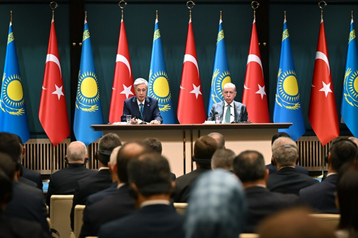 Tokayev: Kazakistan Türkiye ile Baku-Tbilisi-Ceyhan Boru Hattı 1,4 milyon ton petrol