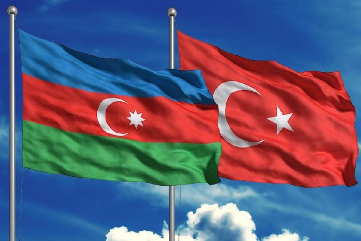 Azerbaycan'ın Türk Büyükelçisi Birol Akkan