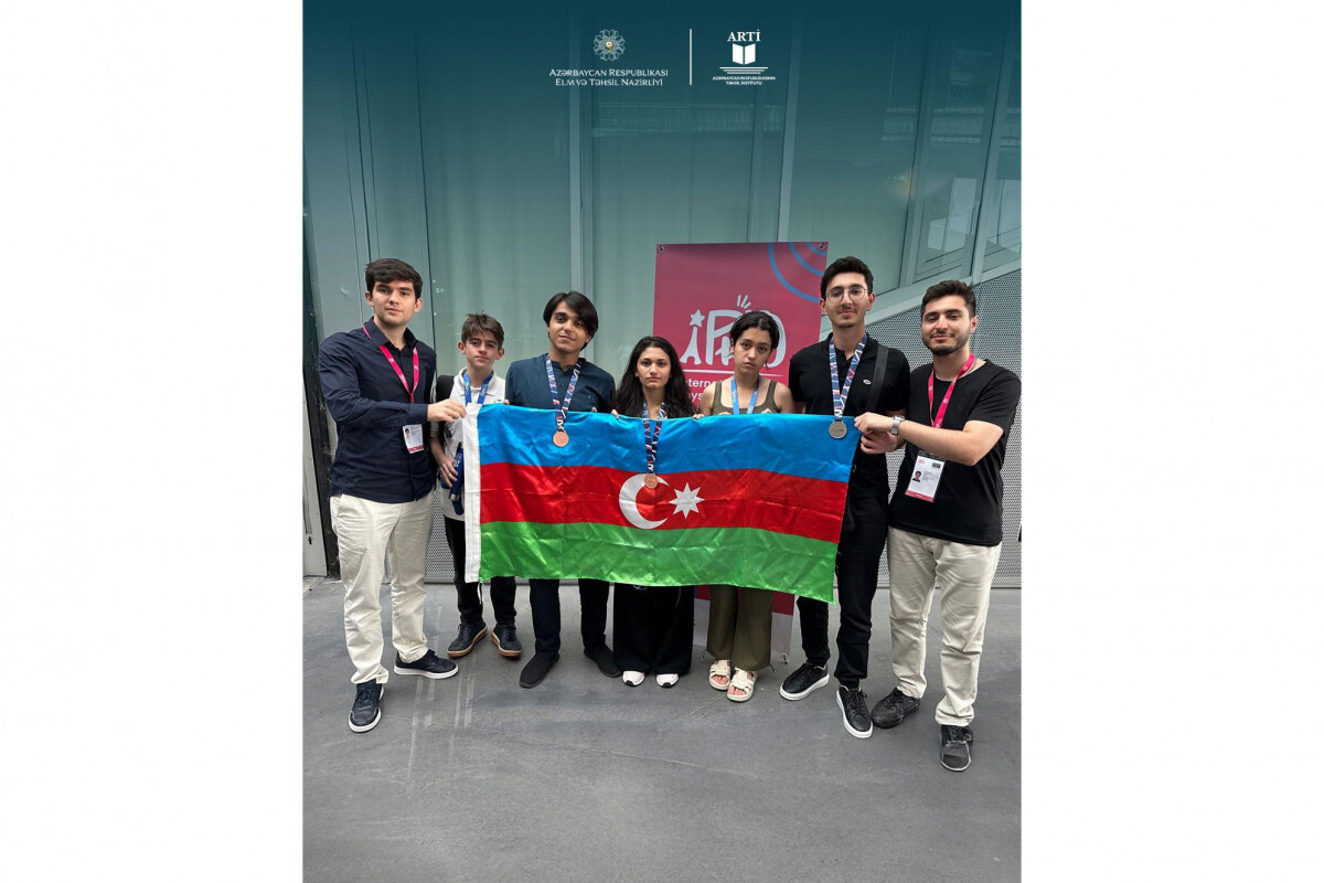 Azerbaycan okul çocukları Uluslararası Fizik Olimpiyatı'nda başarılı oldular
