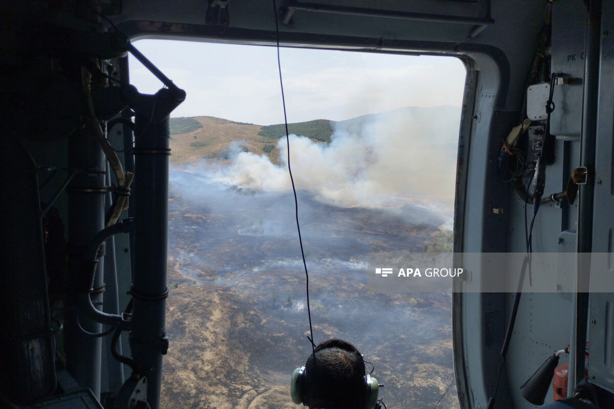 Helikopterler Aghdin - Fotoğraf - Video - Güncellemede Ateşe Katıldı