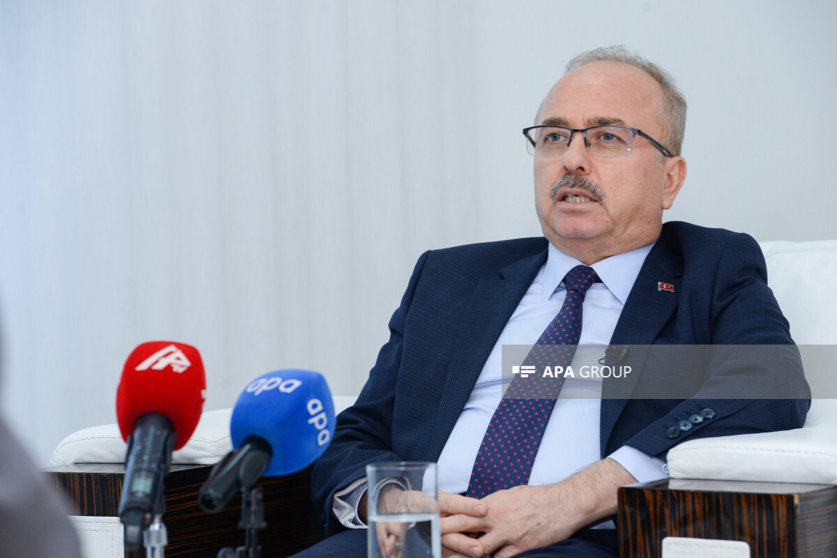Azerbaycan'ın Türk Büyükelçisi Birol Akkan