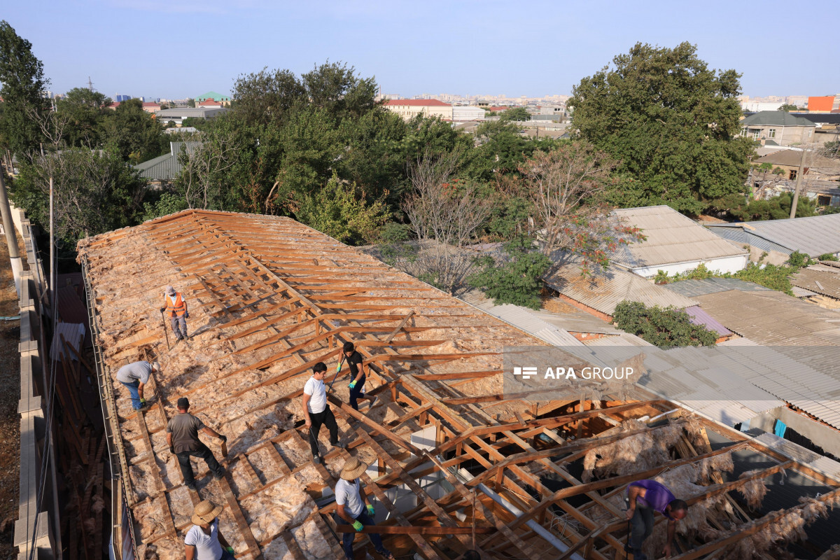 ADY: Narimanov -Goyneshor ve Baku yolcu demiryolu hatları, demiryolunun korunmasında yasadışı olarak inşa edildi - fotoğraf
