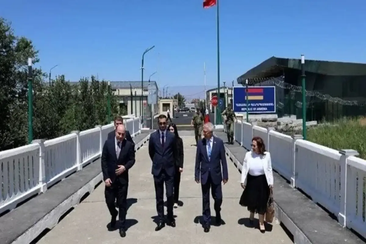 Gelecek hafta, Türkiye ve Ermenistan ilk kez çeşitli toplantı için bir araya gelecek