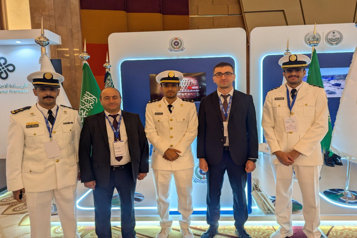 Azerbaycan Uluslararası Denizcilik Konferansı'nda temsil edilmektedir.