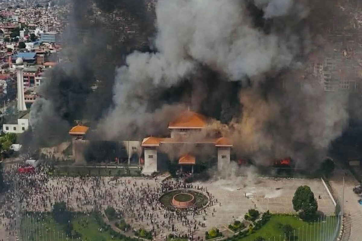 Nepali'deki isyanlarda 22 kişi öldü - Video - Güncellendi