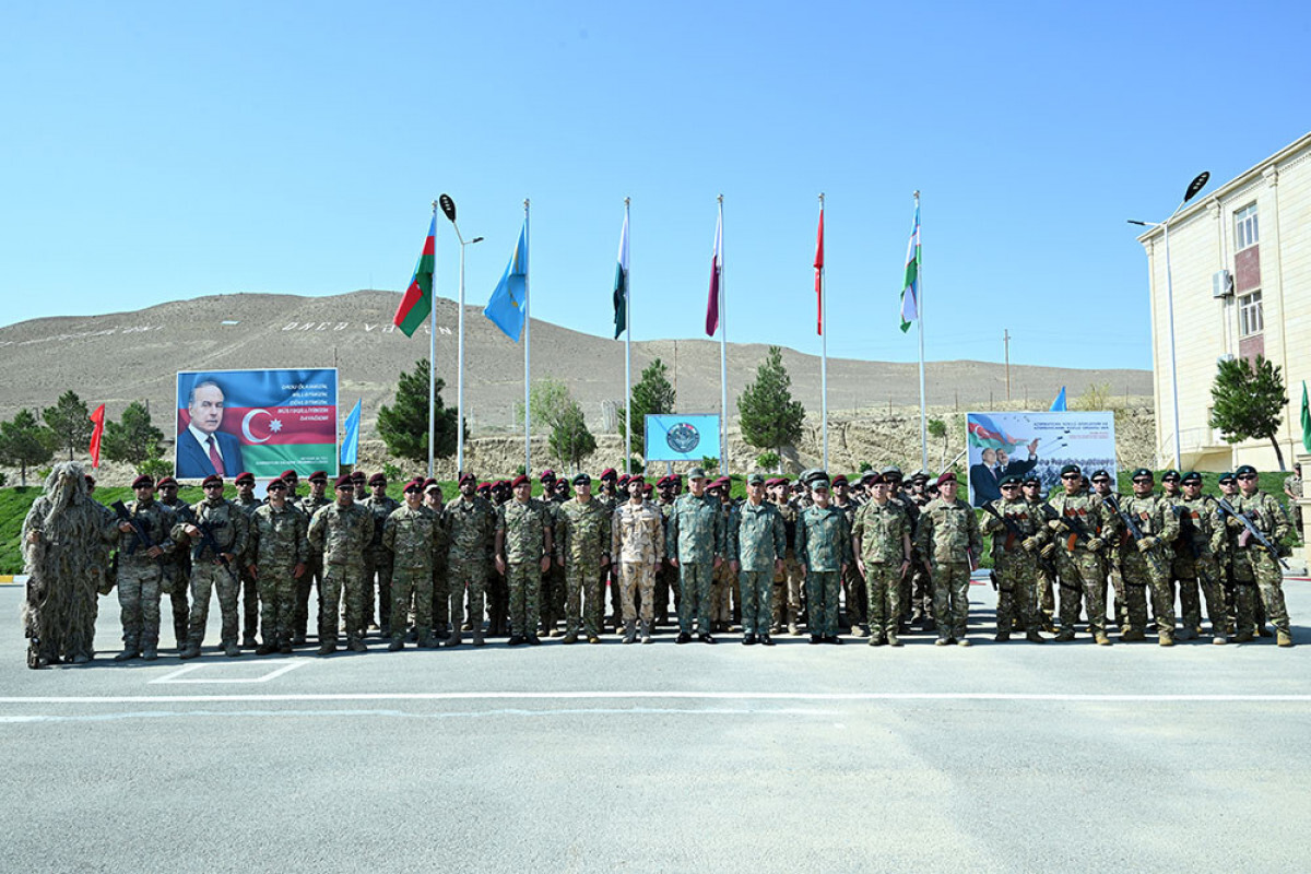 Azerbaycan, Kazakistan, Katar, Özbekistan, Pakistan ve Türkiye Eğitim - Fotoğraf