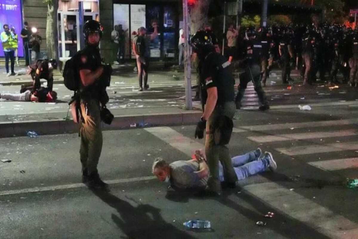 Subban'daki protesto arasında 3 polis memuru yaralandı