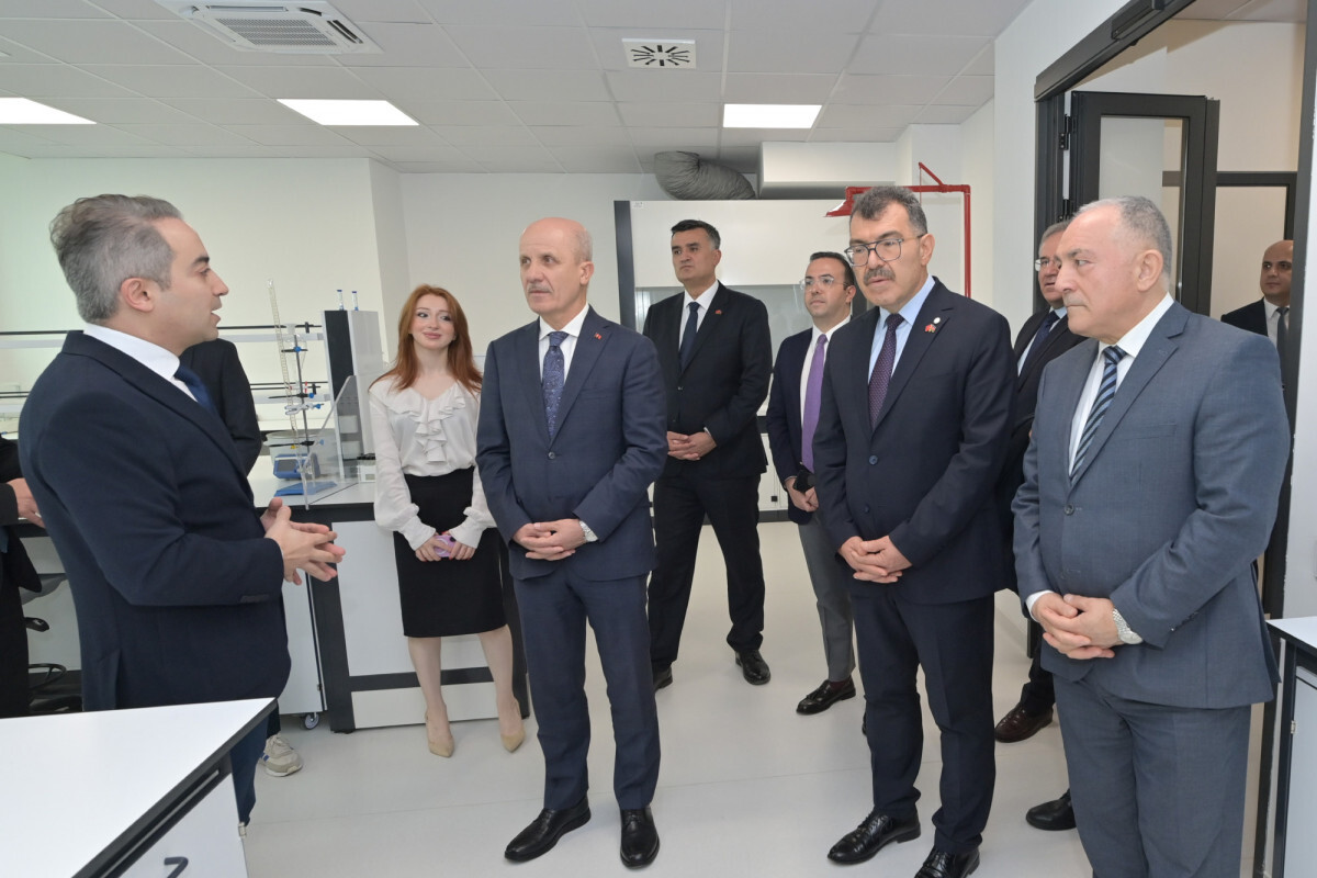 YÖK Başkanı Karabağ Üniversitesi'ni ziyaret etti