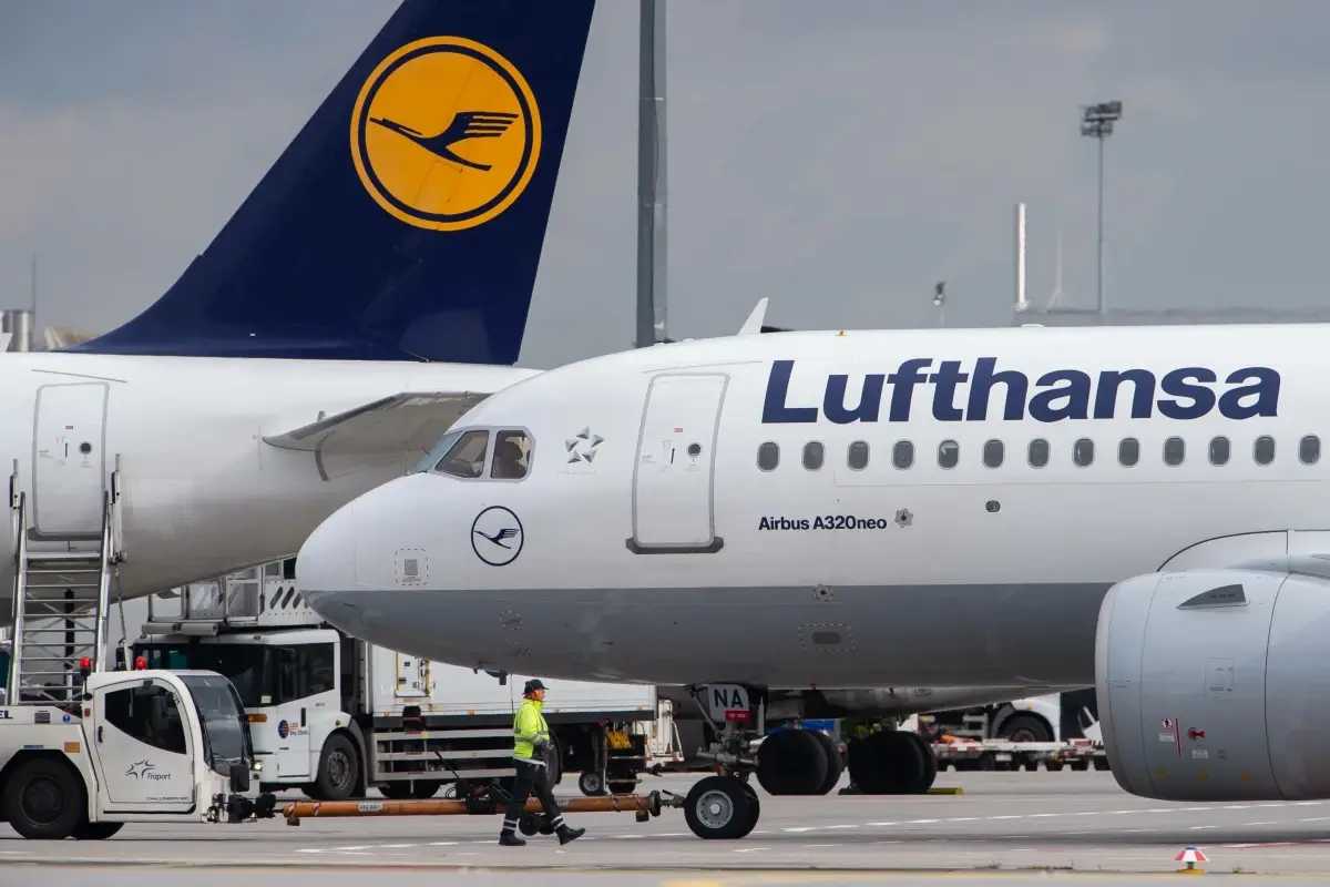 Lufthansa önümüzdeki yaz Almanya'da yaklaşık 100 uçuşunu iptal edebilir