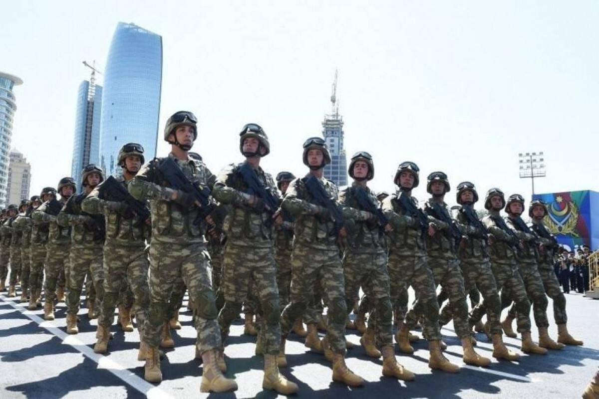 Azerbaycan son 20 yılda savunma harcamalarına 58 milyar manat ayırdı